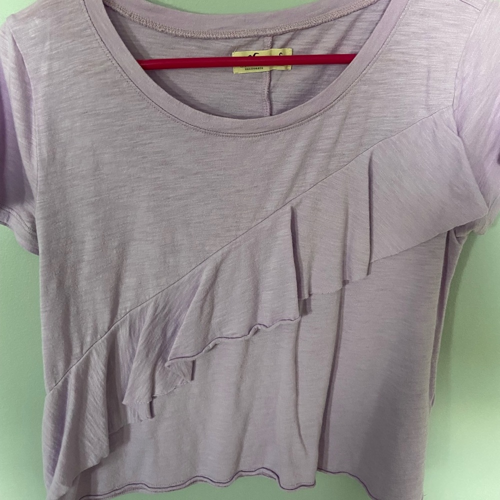 Hollister top